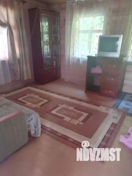 Дом 50м², 2-этажный, участок 6 сот.  