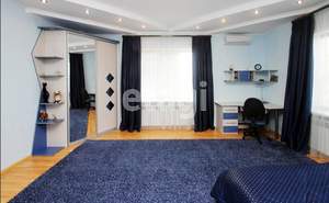 Дом 296м², 2-этажный, участок 15 сот.  