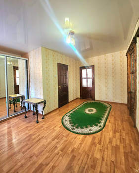 Дом 266м&sup2;, 2-этажный, участок 12 сот.  