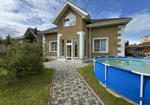 Дом 219м², 2-этажный, участок 16 сот.  