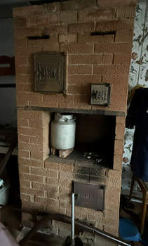 Дом 40м², 2-этажный, участок 6 сот.  