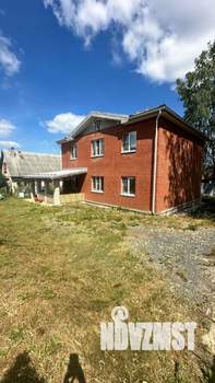 Дом 220м², 2-этажный, участок 10 сот.  