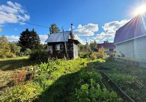 Дом 10м², 2-этажный, участок 4 сот.  