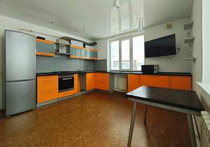 Дом 216м², 2-этажный, участок 24 сот.  