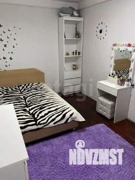 Дом 198м&sup2;, 3-этажный, участок 16 сот.  