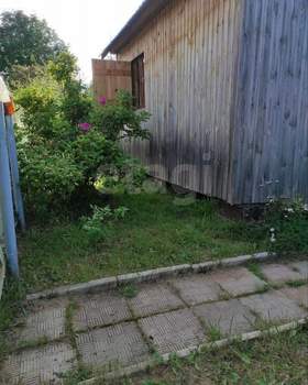 Дом 30м&sup2;, 2-этажный, участок 6 сот.  