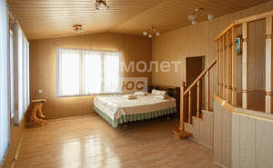 Дом 312м&sup2;, 3-этажный, участок 11 сот.  