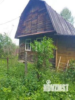 Дом 50м², 2-этажный, участок 6 сот.  