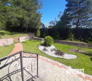 Дом 205м&sup2;, 2-этажный, участок 15 сот.  