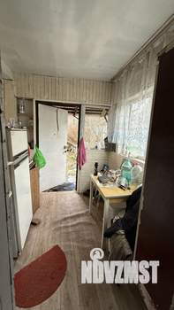 Дом 40м&sup2;, 2-этажный, участок 6 сот.  