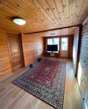 Дом 204м&sup2;, 3-этажный, участок 12 сот.  