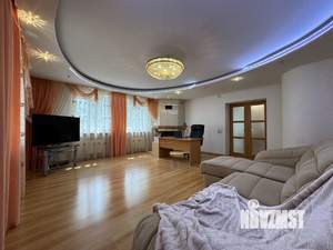 Коттедж 422м², 3-этажный, участок 13 сот.  