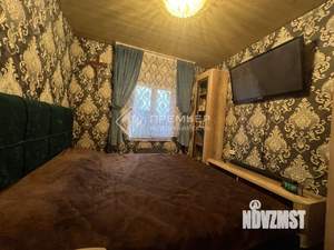 Дом 60м&sup2;, 2-этажный, участок 10 сот.  