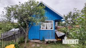 Дом 30м&sup2;, 2-этажный, участок 6 сот.  