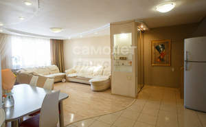 Дом 312м&sup2;, 3-этажный, участок 11 сот.  