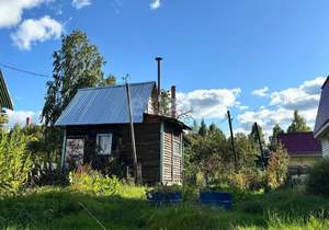 Дом 10м², 2-этажный, участок 4 сот.  