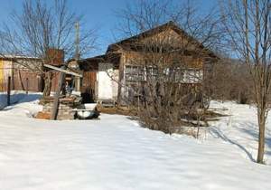 Дом 20м&sup2;, 2-этажный, участок 12 сот.  