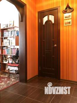 Коттедж 160м², 2-этажный, участок 6 сот.  