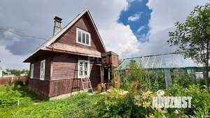 Дом 30м&sup2;, 2-этажный, участок 6 сот.  