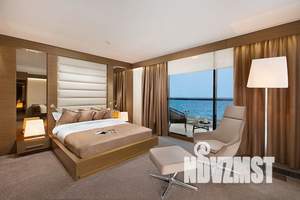 Дом 680м², 2-этажный, участок 15 сот.  