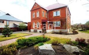 Дом 296м², 2-этажный, участок 15 сот.  