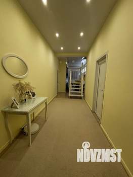 Коттедж 180м&sup2;, 2-этажный, участок 12 сот.  