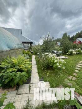 Дом 25м², 2-этажный, участок 6 сот.  