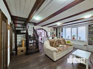 Дом 185м², 2-этажный, участок 9 сот.  