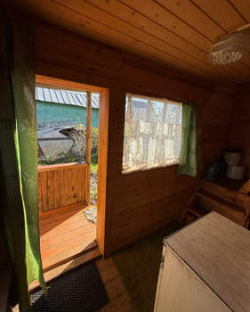 Дом 24м&sup2;, 2-этажный, участок 4 сот.  