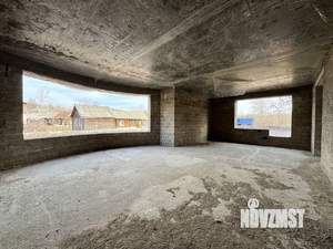 Коттедж 592м², 2-этажный, участок 15 сот.  