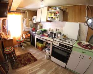 Дом 65м&sup2;, 2-этажный, участок 8 сот.  