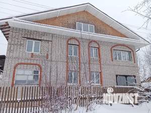 Коттедж 450м², 3-этажный, участок 12 сот.  