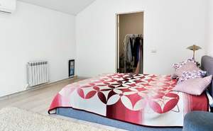 Дом 180м&sup2;, 2-этажный, участок 12 сот.  