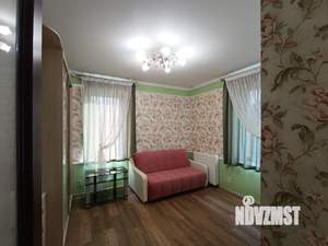 Коттедж 326м², 2-этажный, участок 14 сот.  