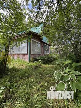 Дом 40м&sup2;, 2-этажный, участок 5 сот.  