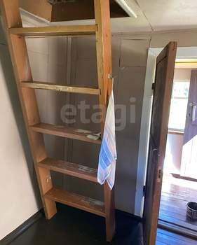 Дом 30м&sup2;, 2-этажный, участок 4 сот.  