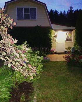 Дом 80м&sup2;, 2-этажный, участок 5 сот.  