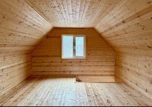 Дом 70м&sup2;, 2-этажный, участок 10 сот.  