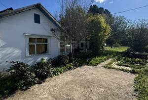 Дом 30м&sup2;, 2-этажный, участок 7 сот.  