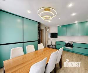 Дом 300м², 3-этажный, участок 9 сот.  