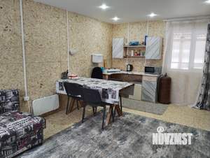 Дом 72м&sup2;, 2-этажный, участок 8 сот.  