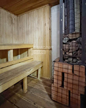 Дом 40м&sup2;, 2-этажный, участок 5 сот.  