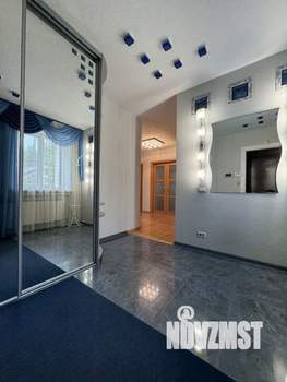 Коттедж 422м&sup2;, 3-этажный, участок 13 сот.  