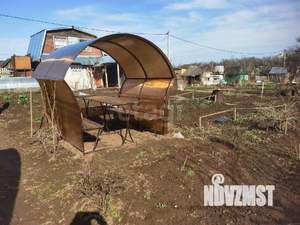 Дом 10м², 2-этажный, участок 4 сот.  