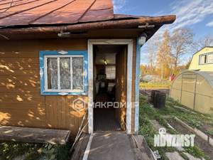 Дом 40м&sup2;, 2-этажный, участок 6 сот.  