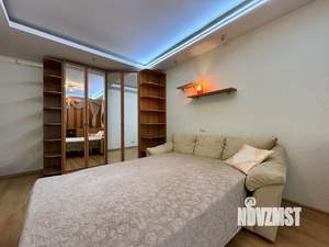 Коттедж 422м², 3-этажный, участок 13 сот.  