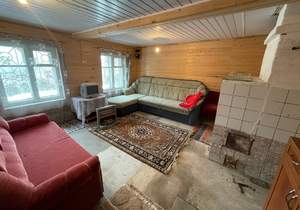 Дом 35м&sup2;, 2-этажный, участок 7 сот.  