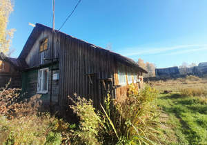 Дом 60м&sup2;, 2-этажный, участок 6 сот.  