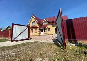 Дом 350м&sup2;, 2-этажный, участок 15 сот.  