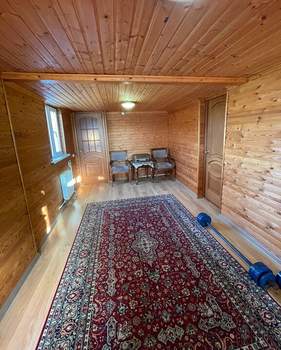 Дом 204м&sup2;, 3-этажный, участок 12 сот.  